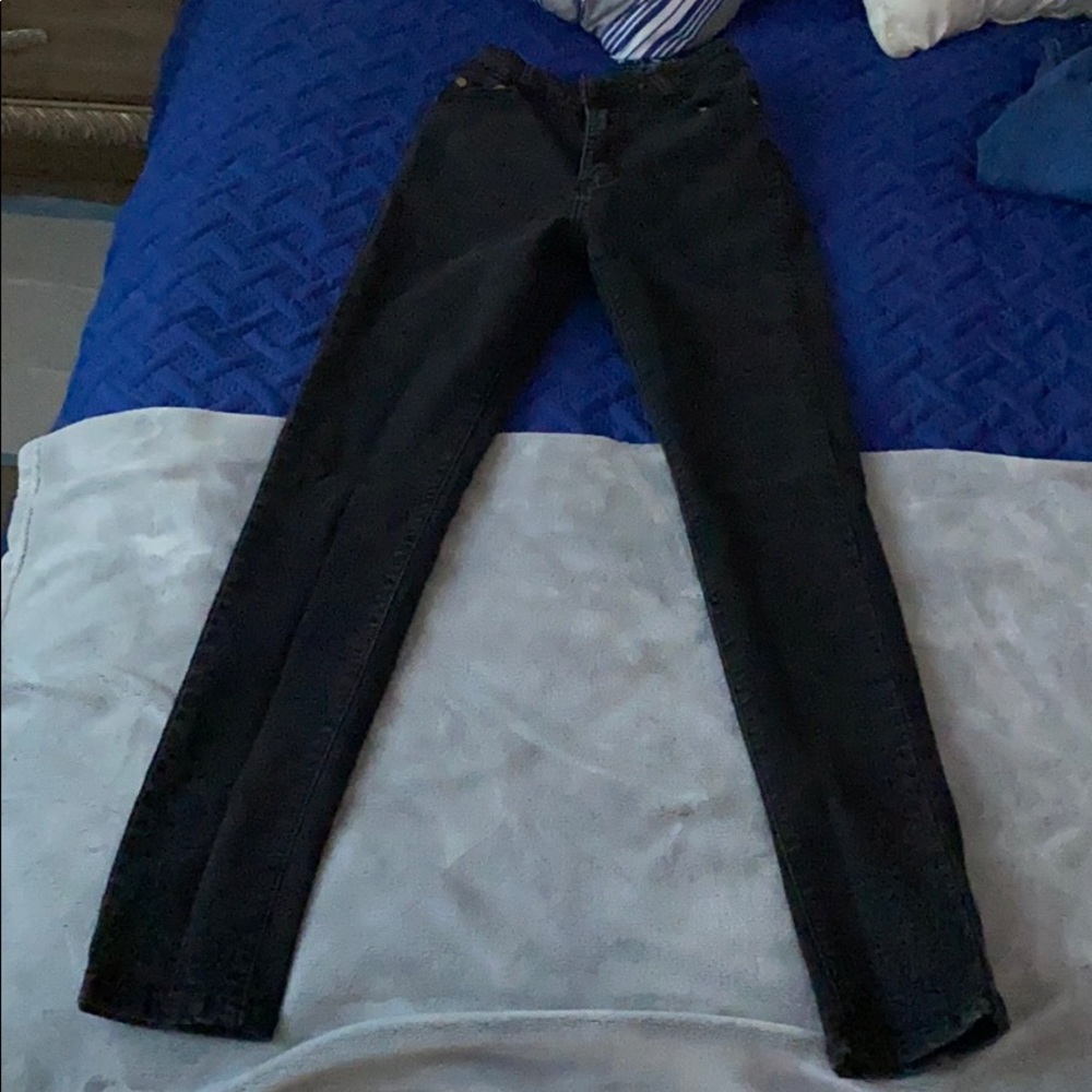 Black high waisted jeans
